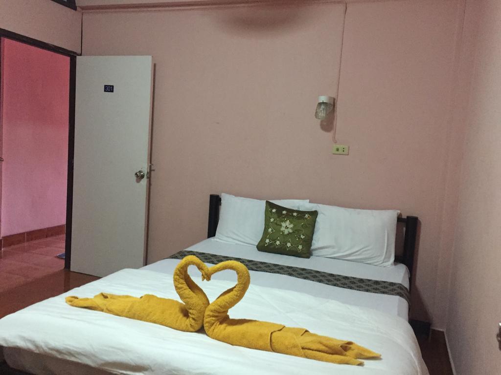 Marina Ao Nang Guesthouse Eksteriør billede