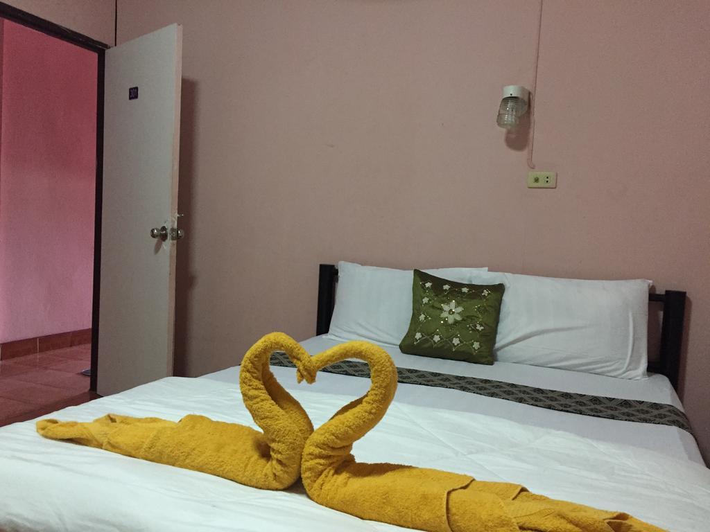 Marina Ao Nang Guesthouse Eksteriør billede